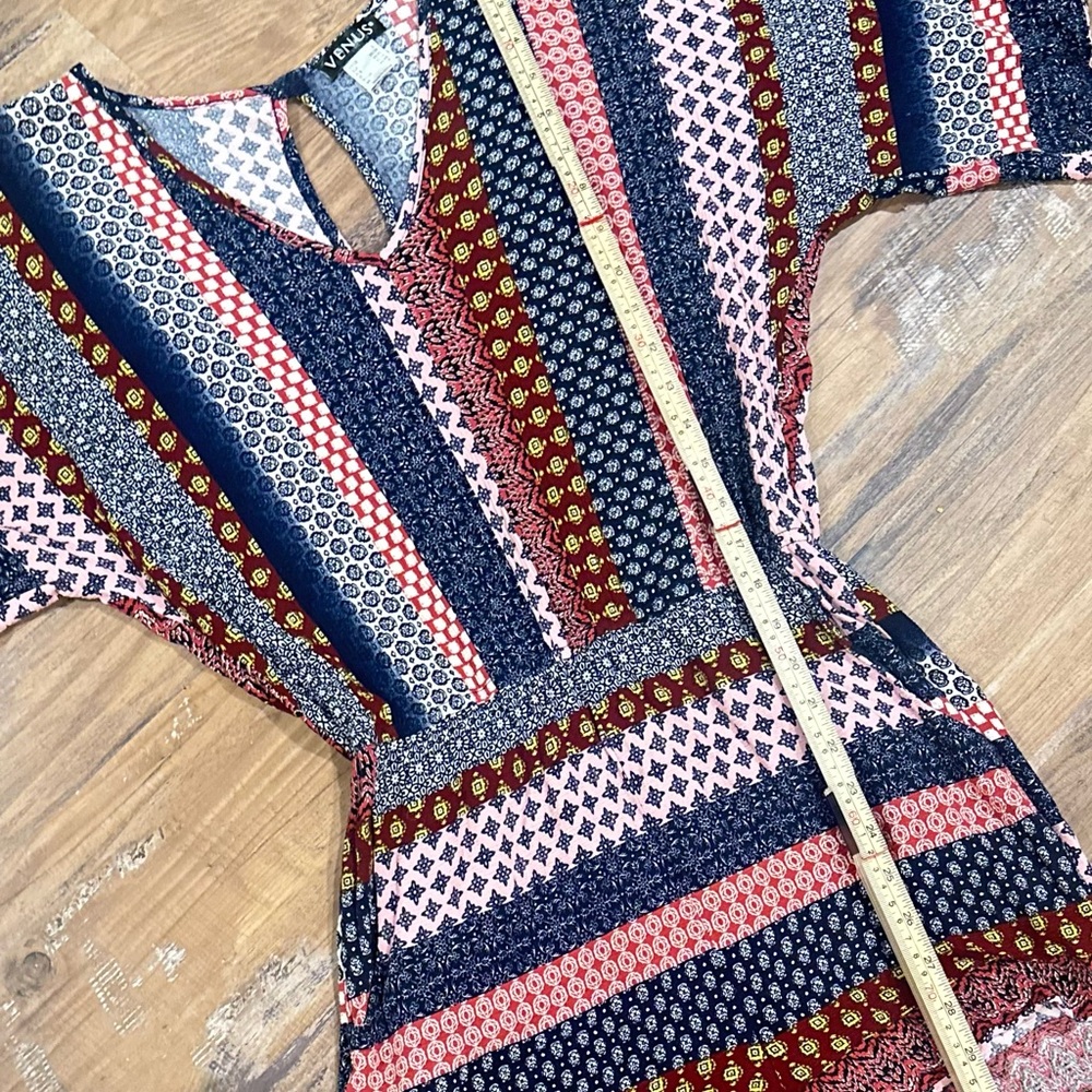 VENUS Multicolor Striped V-Neck Short Jumpsuit - Navy, Pink, Brown - Picture 6 of 11